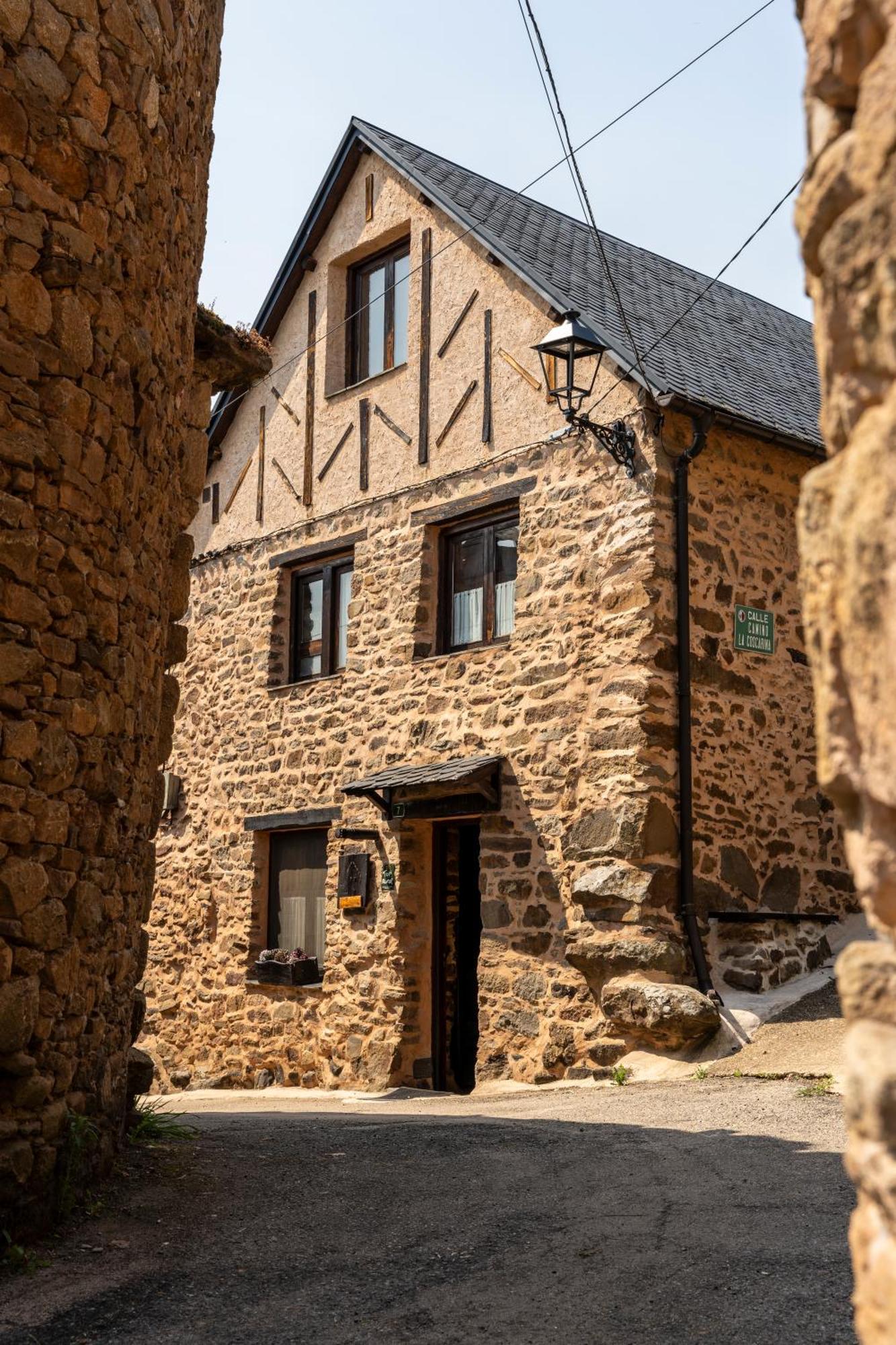 Casa De Turismo Rural Sardom3 Bembibre  Extérieur photo